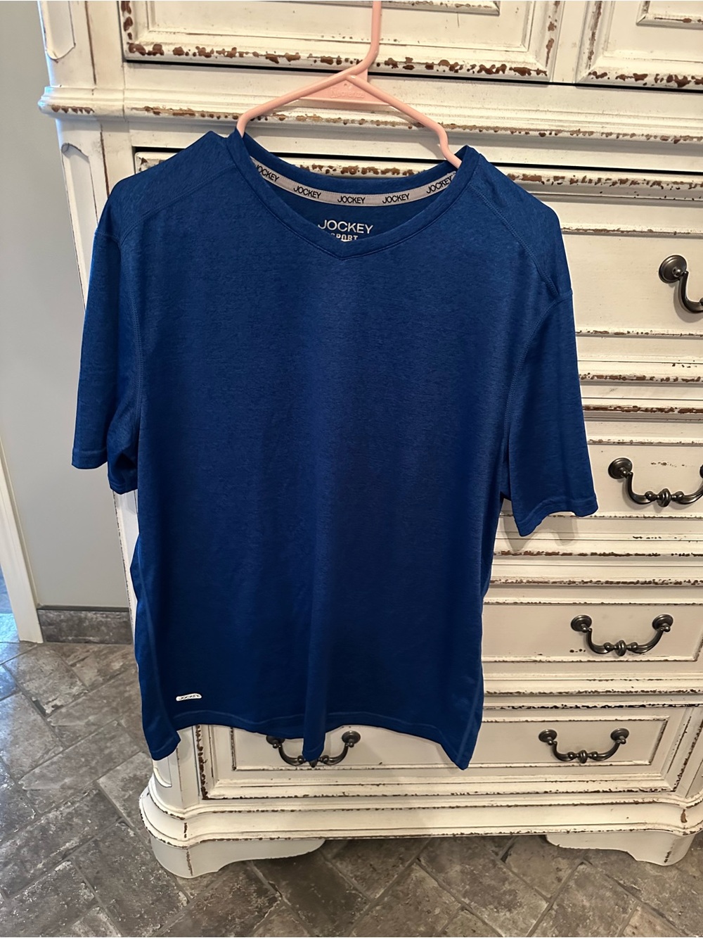 Jockey Men's V-Neck Athletic Tee in Royal/True Blue